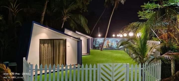 Klub Khavana- The Exclusive Beachfront Resort Vengurla Exterior photo