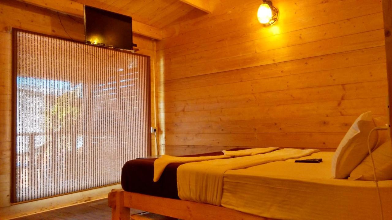 Klub Khavana- The Exclusive Beachfront Resort Vengurla Exterior photo