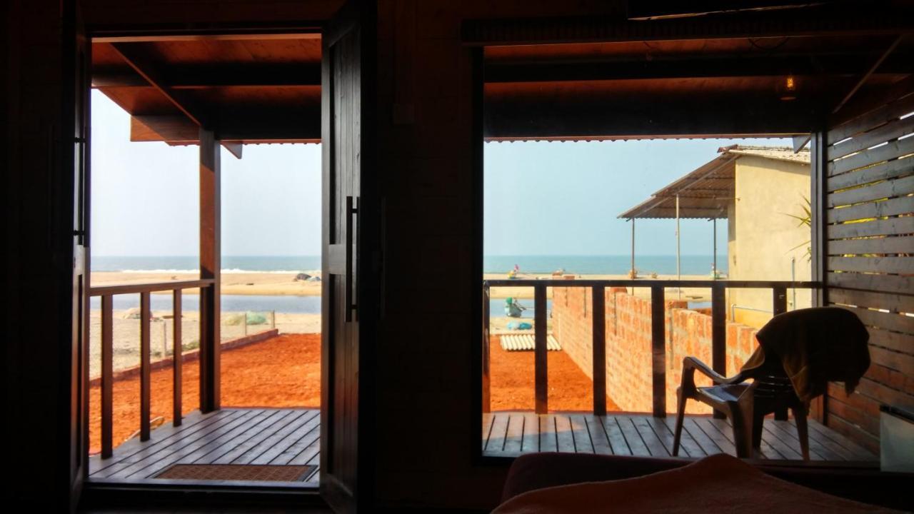 Klub Khavana- The Exclusive Beachfront Resort Vengurla Exterior photo